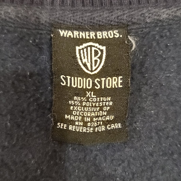 Warner Bros. LOONEY TUNES Vintage Quarter-Zip Pullover - Picture 6 of 6